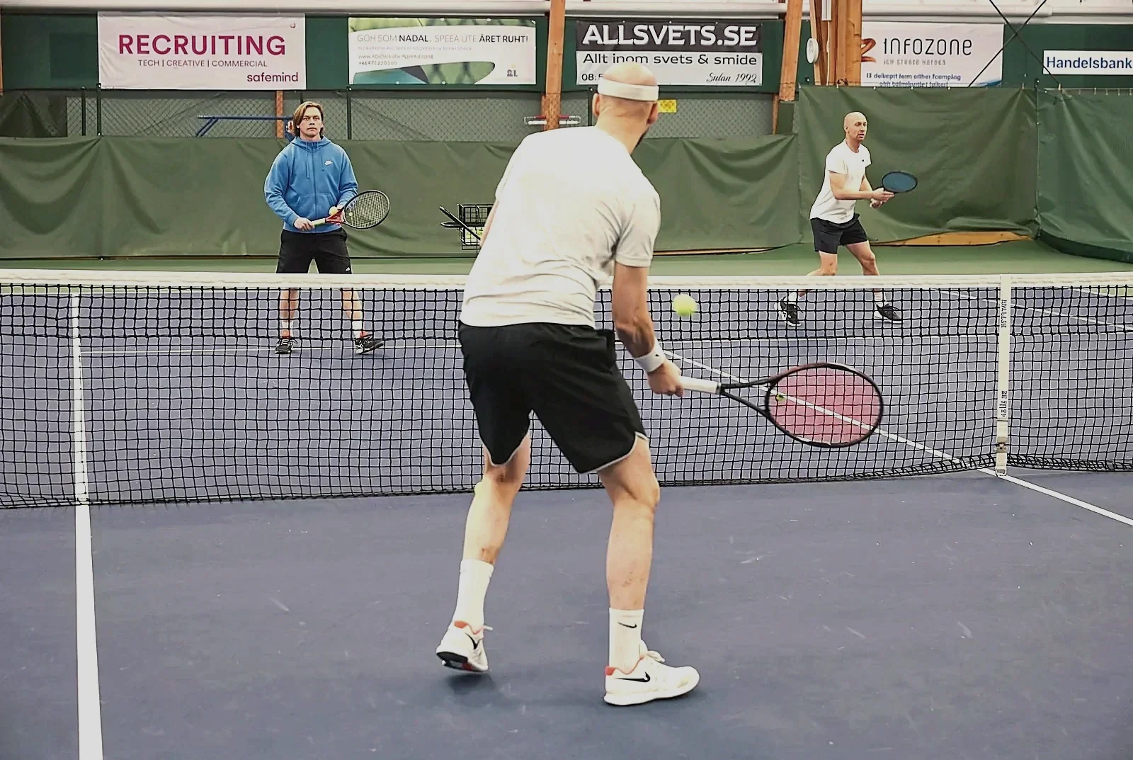 Vuxen på Tennis Team Scandinavia